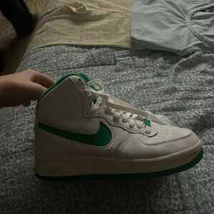 Size 8 1/2 Nike high top